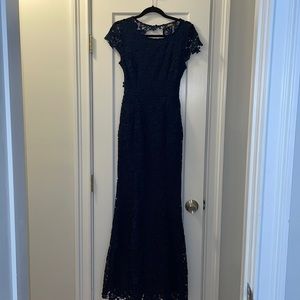 Lulus navy lace gown size s